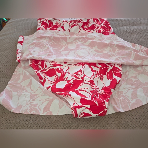 Liz Claiborne women's size 14 one-piece swimsuit - Picture 13 of 16